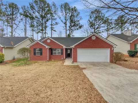 1681 Graystone Dr, Hampton, GA 30228