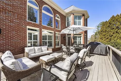Exterior - 4235 Iron Duke Ct, Peachtree Corners, GA 30097 photo 6 of 17