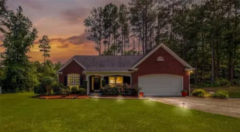 25 Horseshoe Ct, Covington, GA 30014