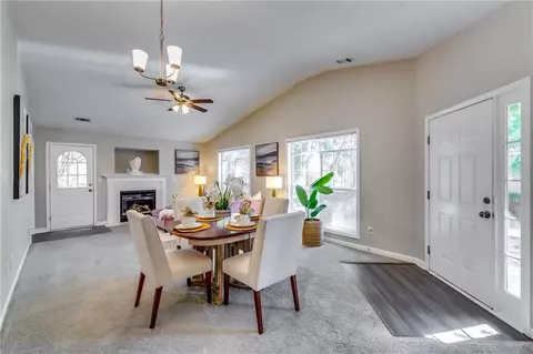 2139 Hickory Bnd SE #E, Conyers, GA 30013 photo 5