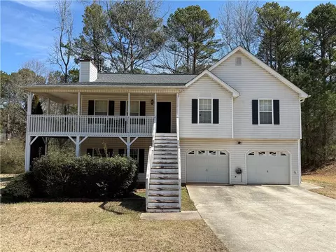 336 Paradise Cir, Douglasville, GA 30134