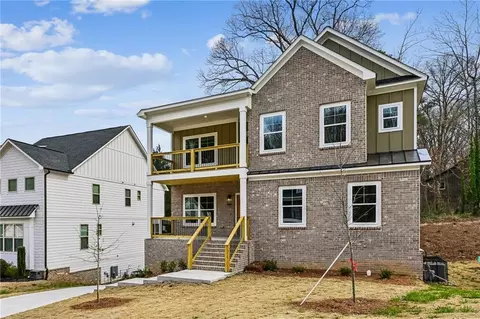 3158 Stonegate Dr SW, Atlanta, GA 30331