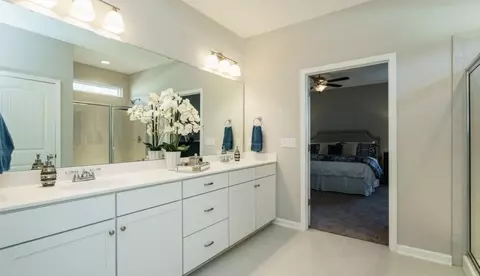 Bath - 524 Lanier Way, Temple, GA 30179 photo 2 of 5