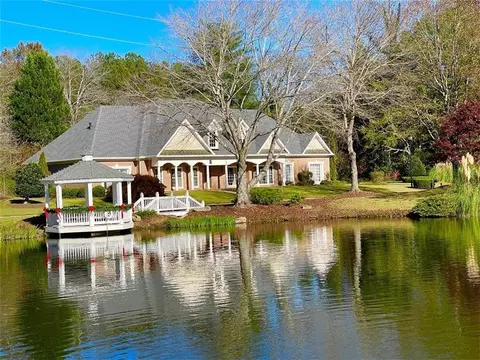 6000 E Andechs Smt, Johns Creek, GA 30097