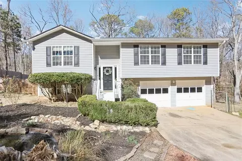 8740 Jenkins Rd, Winston, GA 30187