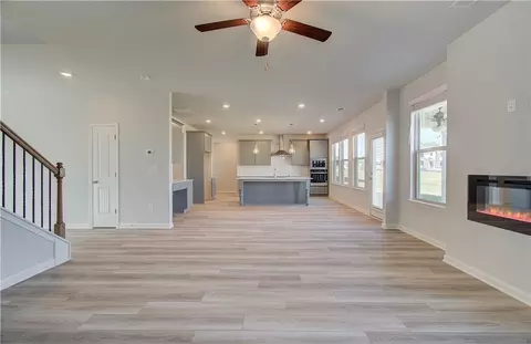 Living - 2761 Dolce Rd, Dacula, GA 30019 photo 4 of 7
