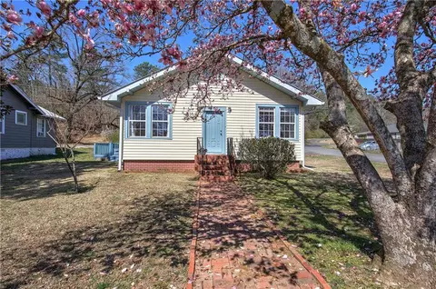 500 Third St, Shannon, GA 30172
