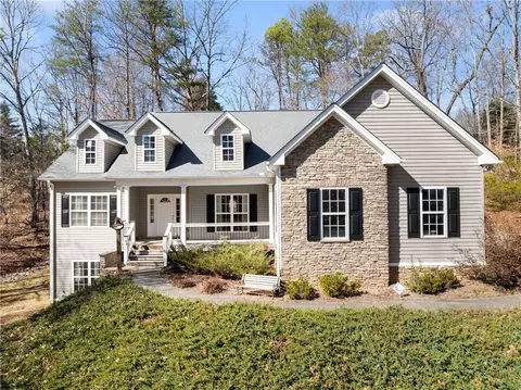 5479 Speckled Wood Ln, Gainesville, GA 30506