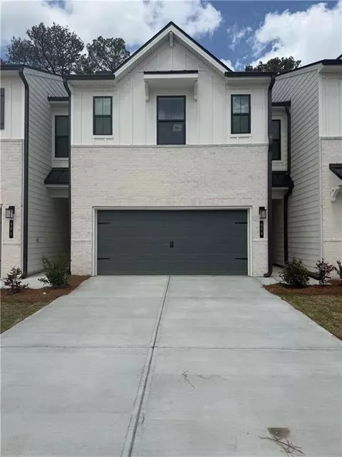 986 Sutherland Ln, Lawrenceville, GA 30043