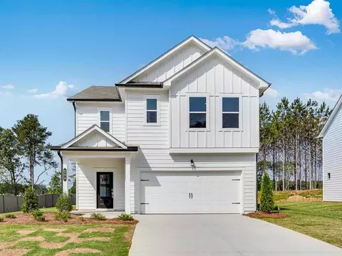 204 Groveton Ct, Euharlee, GA 30145