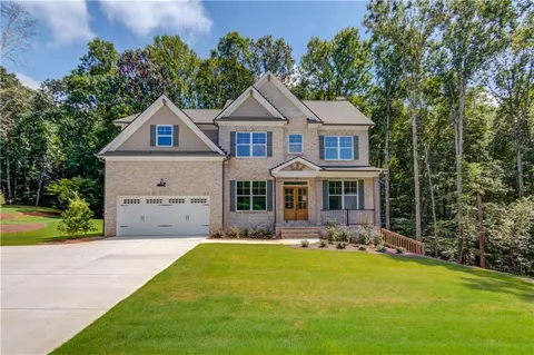 73 Hewett Rd, Pendergrass, GA 30567