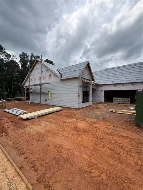 542 Palm St, Holly Springs, GA 30115