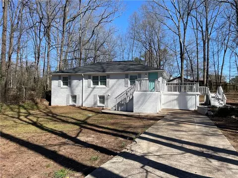 5718 Denson Blvd, Morrow, GA 30260