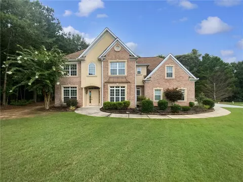 175 Stillwood Dr, Fayetteville, GA 30215