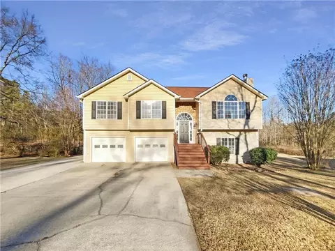 62 Bishop Mill Dr NW, Cartersville, GA 30121
