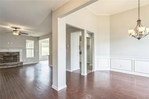 140 Cash Dr, Lagrange, GA 30241 photo 5