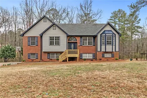 161 Kingswood Dr, Ellenwood, GA 30294