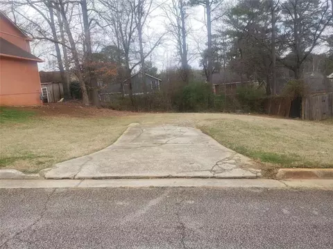 5531 Panola Pl, Lithonia, GA 30058