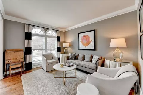Living - 370 Laurel Oak Dr, Suwanee, GA 30024 photo 3 of 8