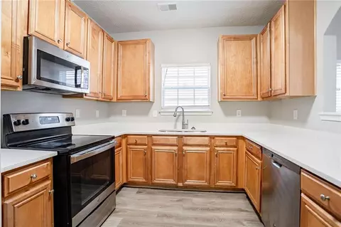 11143 Aliyah Dr, Hampton, GA 30228 photo 6