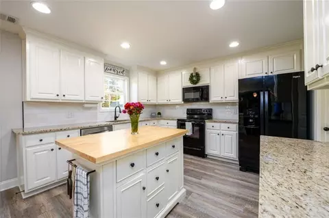 1670 Bismarck Cir, Winder, GA 30680 photo 11