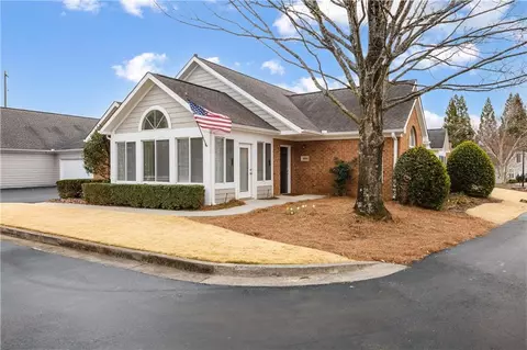 10104 Windrush Ln, Alpharetta, GA 30009
