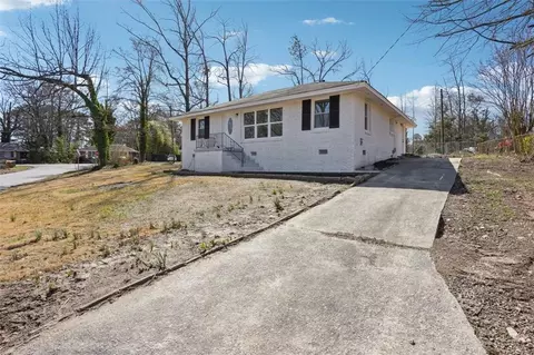 1189 Kathryn Cir, Forest Park, GA 30297