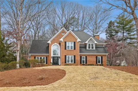 11910 Wildwood Springs Dr, Roswell, GA 30075
