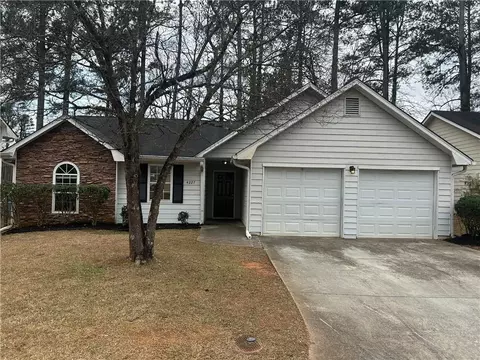 4227 Sheppard Xing Way, Stone Mountain, GA 30083