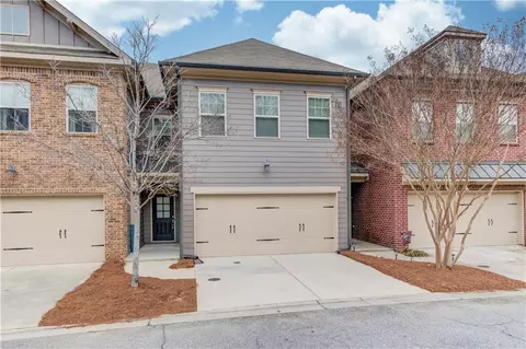 2275 W Village Ln SE, Smyrna, GA 30080