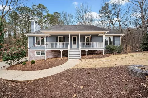 2590 Woodridge Chase, Canton, GA 30114