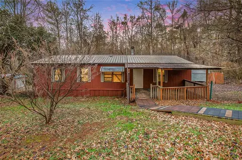 4166 Hall St SE, Acworth, GA 30102