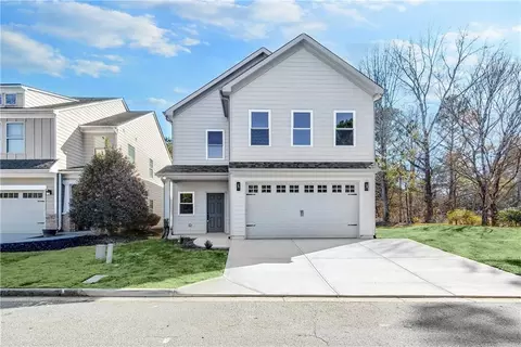 7608 Parkland Bnd, Fairburn, GA 30213