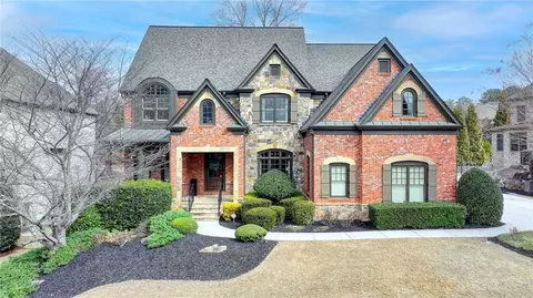 5340 Cole Creek Ln, Cumming, GA 30040