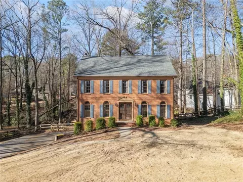 505 Summer Ter, Woodstock, GA 30189