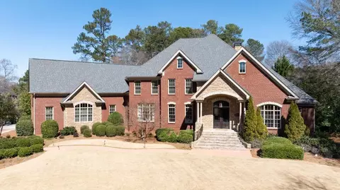 1035 Old Powers Ferry Rd, Atlanta, GA 30327