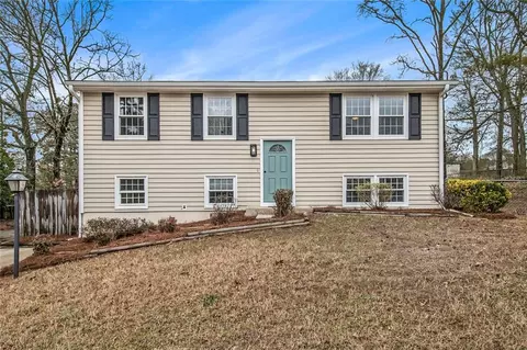 6645 Doublegate Ln, Rex, GA 30273