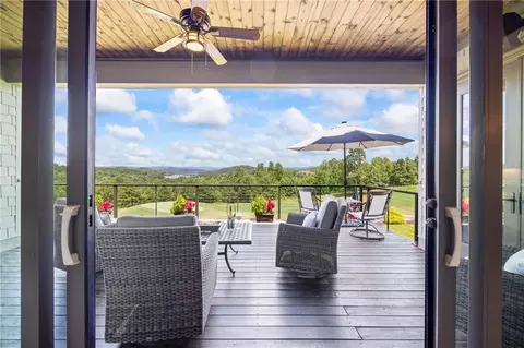 81 Lookout Pt, Toccoa, GA 30577 photo 8