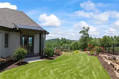 81 Lookout Pt, Toccoa, GA 30577 photo 22
