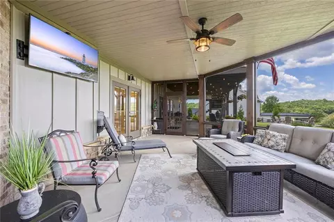81 Lookout Pt, Toccoa, GA 30577 photo 37