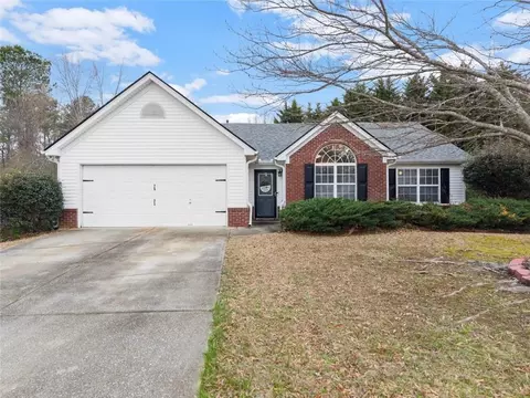 4070 Deerlope Ct, Gainesville, GA 30506