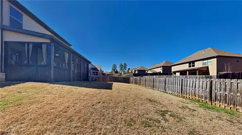 Exterior - 8103 White Oak Loop, Stonecrest, GA 30038 photo 3 of 3