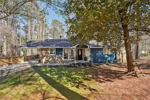 2355 Bowwood Ct, Villa Rica, GA 30180