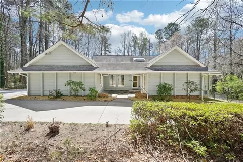 4859 Clark Lake Way NW, Acworth, GA 30102