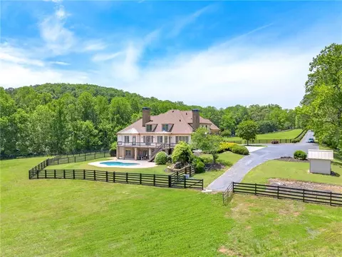 714 Billings Farm Ln, Canton, GA 30115
