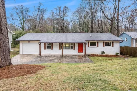 1643 Pine Glen Cir, Decatur, GA 30035