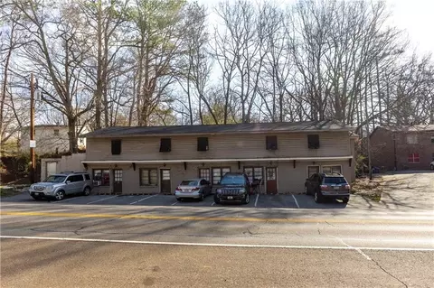 550 Waleska Rd, Canton, GA 30114