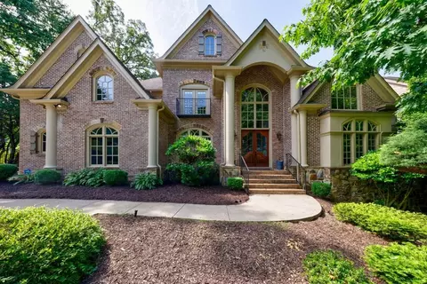 1617 Windsor Pkwy NE, Atlanta, GA 30319