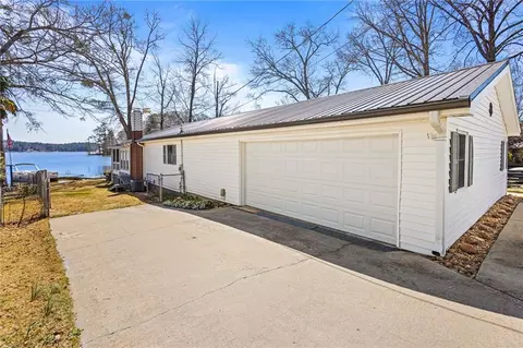 Exterior - 232 Arrow Point Rd, Jackson, GA 30233 photo 4 of 6