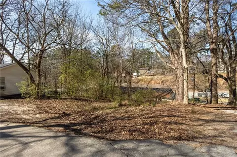 80 Daisy Cir, Canton, GA 30114